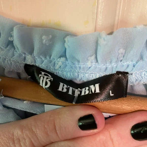 NWT BTFBM Women Casual light blue Dress V Neck Tie Neck Long Sleeve Dot Ruffle - Picture 3 of 7